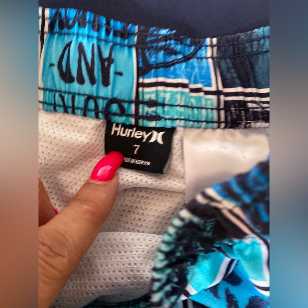 🛑SOLD🛑SOLD🛑Hurley Navy and Aqua Graphic Tee and Shorts 2 piece Swim Set, Size 7 - Picture 5 of 6
